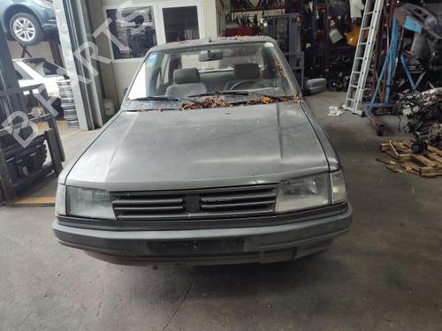 Brugte PEUGEOT 309 I (10C, 10A) 1.3 (64 hp) 3219723
