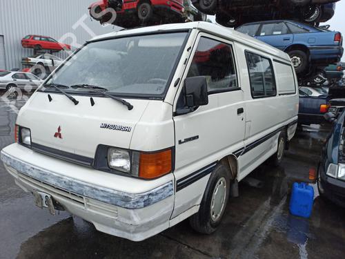Brugte MITSUBISHI L 300 III Van (P0_V, P1_V, P2_V) 2.5 D (P05V, P05W, P15V) (69 hp) 3212721