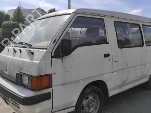Brugte MITSUBISHI L 300 III Bus (P0_W, P1_W, P2_W, P3_W) 2.5 D (P05W, P15W, P25W) (69 hp) 3220559