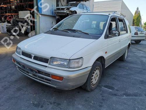 Pièces Détachées Usagées MITSUBISHI SPACE WAGON (N3_W, N4_W) 2.0 TD (N38W) (82 hp) 3211163