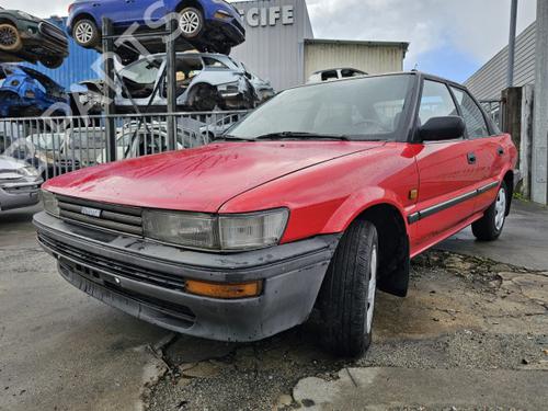 Używane części TOYOTA COROLLA Liftback (_E9_) 1.3 i (EE90) (75 hp) 3224939