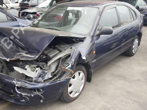 Used Parts TOYOTA COROLLA Compact (_E10_) 1.3 XLI 16V (EE101) (88 hp) 3223585