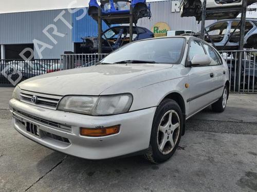 Used Parts TOYOTA COROLLA Compact (_E10_) 1.3 XLI 16V (EE101) (88 hp) 3228480