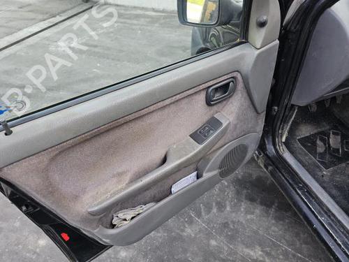 Gearbox FIAT PUNTO (176_) 75 1.2 | BP30649663M3