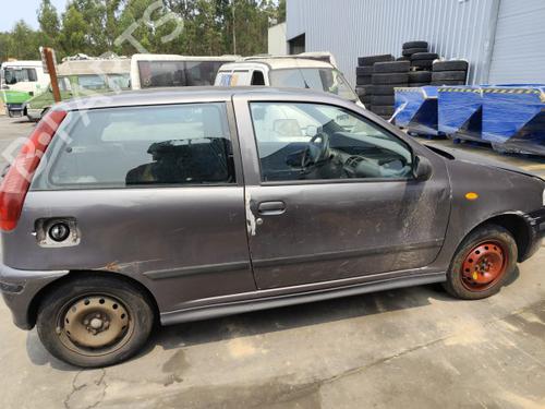 Left front indicator FIAT PUNTO (176_) 1.7 TD | BP30642929C32