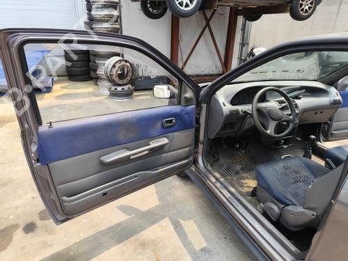 Left front indicator FIAT PUNTO (176_) 1.7 TD | BP30642929C32