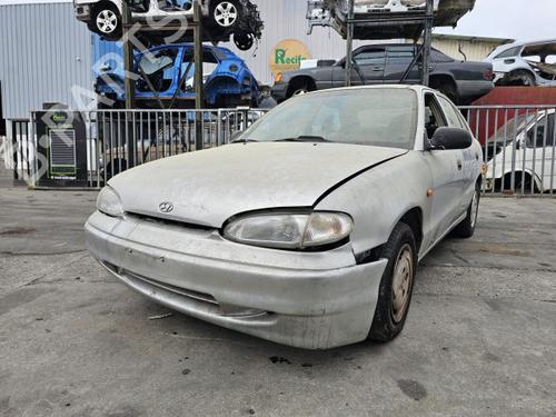 Used Parts HYUNDAI ACCENT I (X-3) 1.3 i 12V (84 hp) 3227712