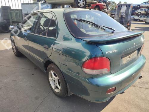 Right mirror HYUNDAI ACCENT I (X-3) 1.3 i 12V | BP31908023C27 