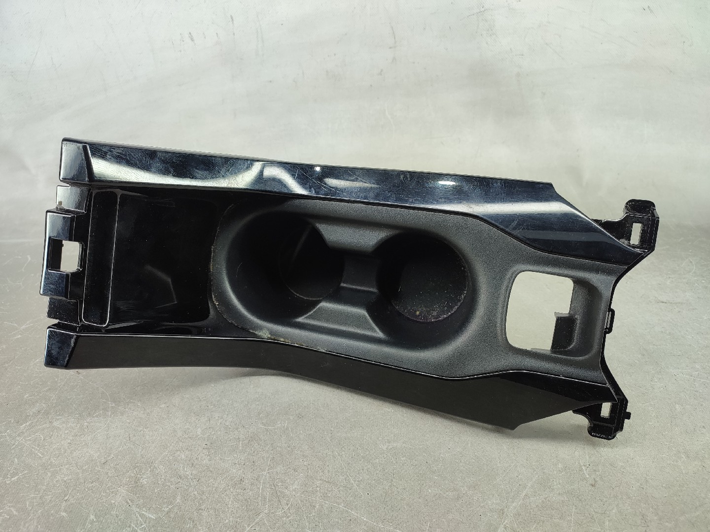 Cup/Object holder TOYOTA COROLLA Estate (_E21_) 1.8 VVTi Hybrid (ZWE219 ...