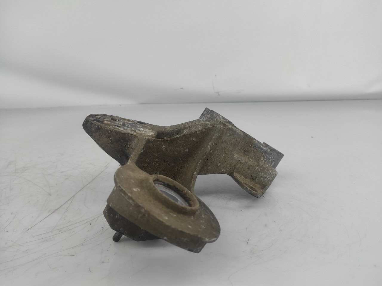 Engine mount AUDI A6 C6 (4F2) 2.0 TDI 7823563 BParts