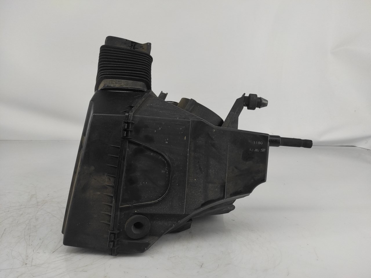 Air filter box AUDI A6 C6 (4F2) 2.0 TDI 7807313 BParts