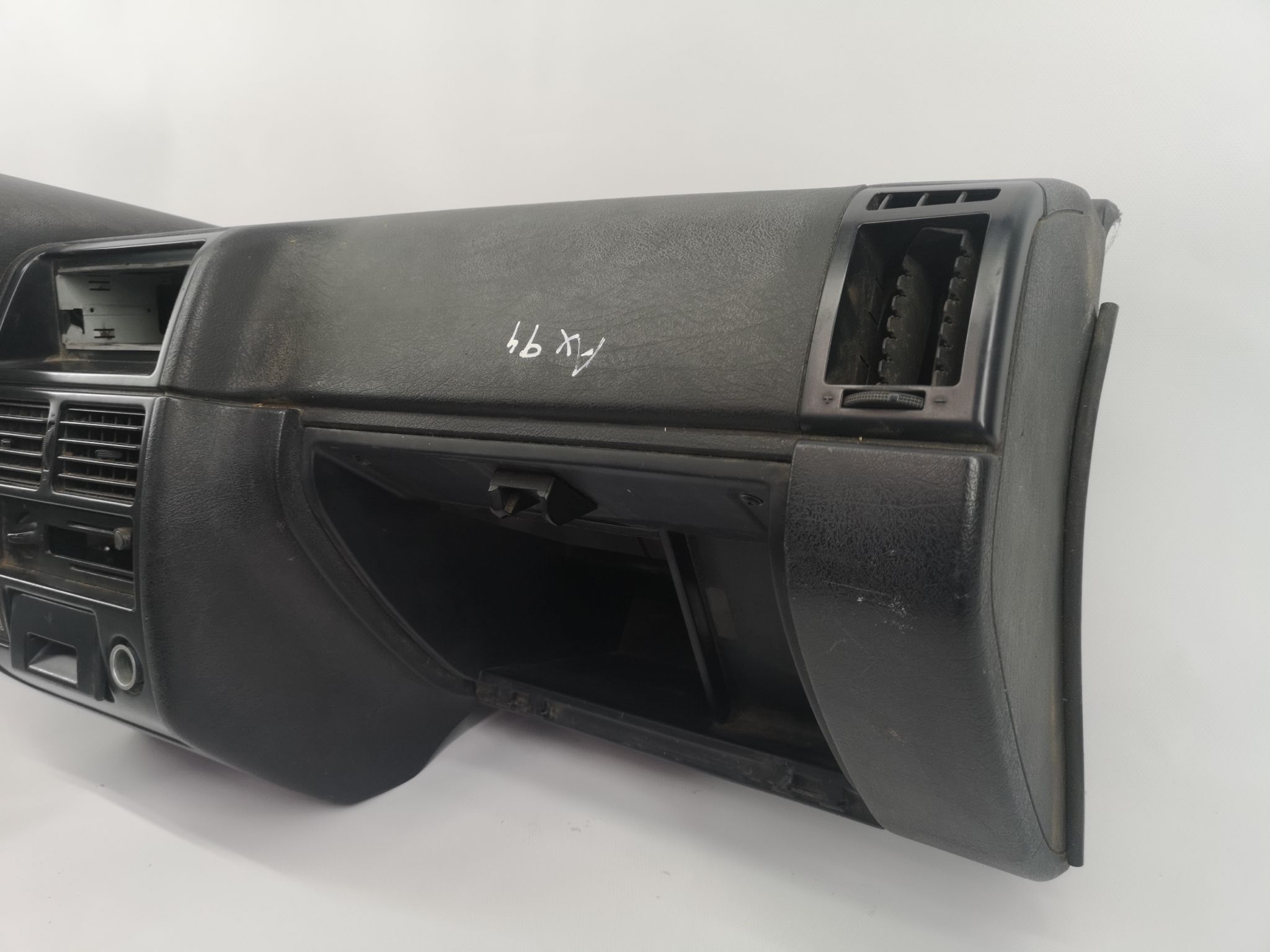 Jeu De 4 Bavettes Pare-boue Noires Pour Citroën AX ZA (1986-1998) - Neuf