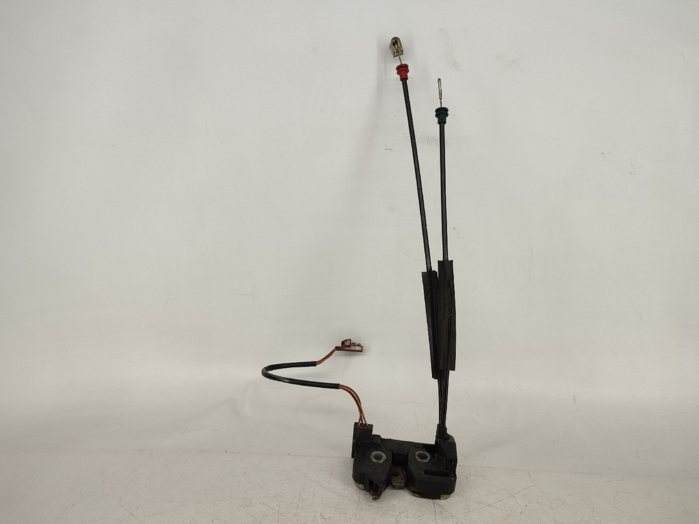 Tailgate lock FORD FIESTA V (JH_, JD_) 1.4 TDCi 9954669 BParts