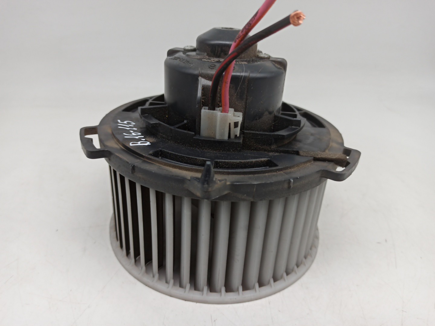 Heater blower motor MAZDA 3 (BK) 1.3 (BK14) 8947438 BParts