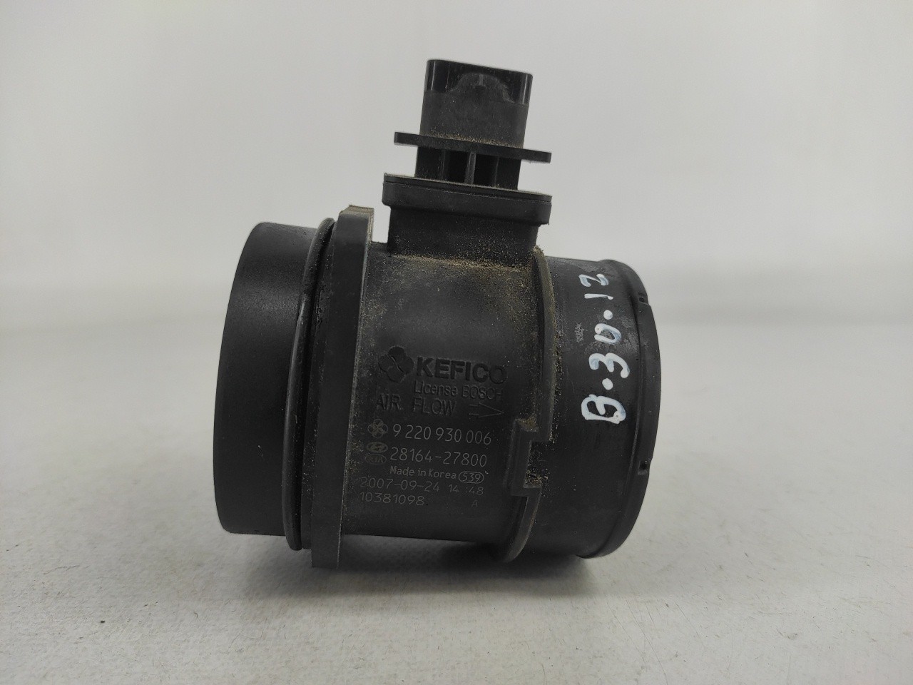 Mass air flow sensor KIA SORENTO I (JC) 2.5 CRDi 8068809 BParts