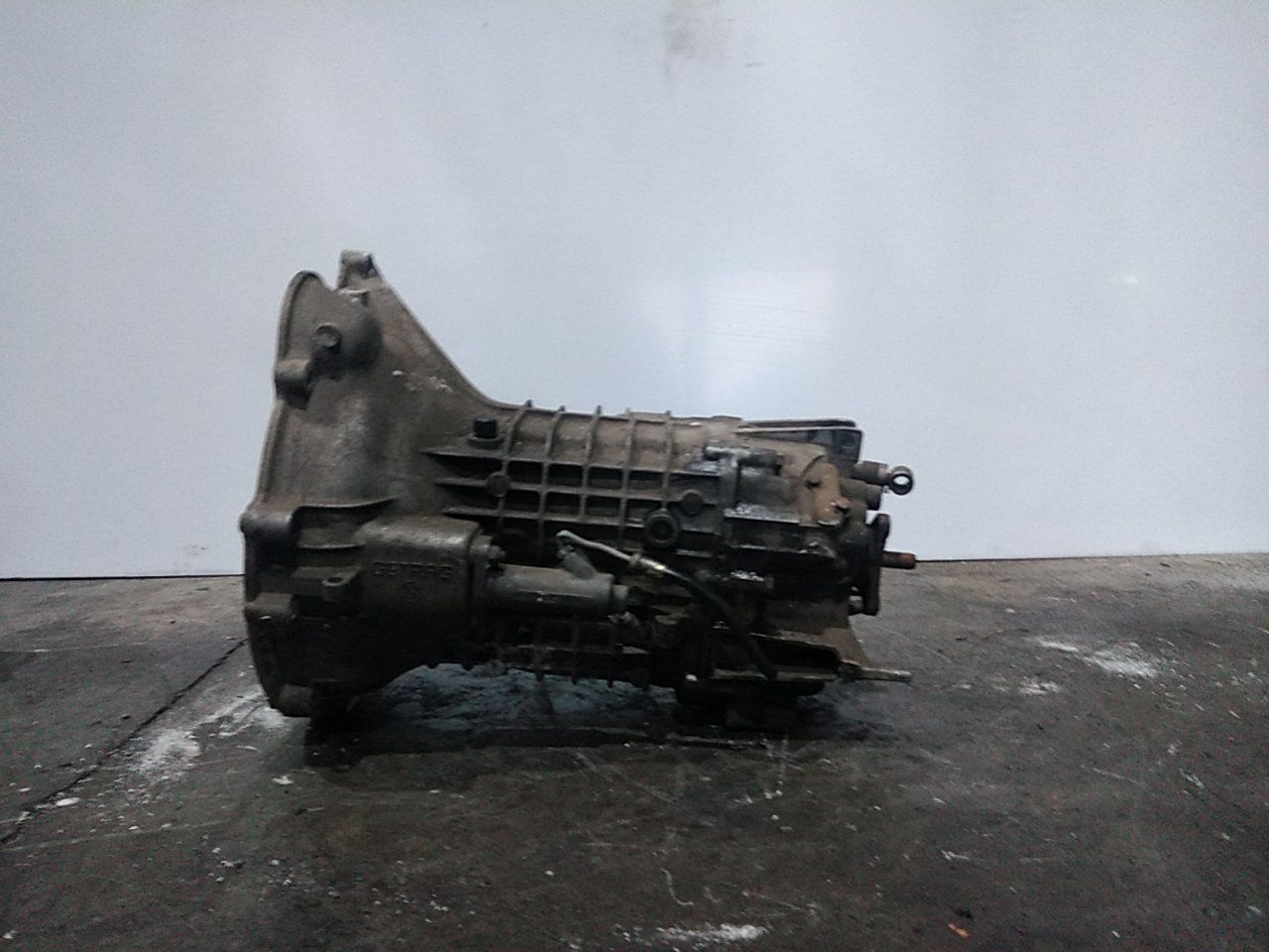 Manual gearbox BMW 3 (E30) 316 i 6208037 BParts