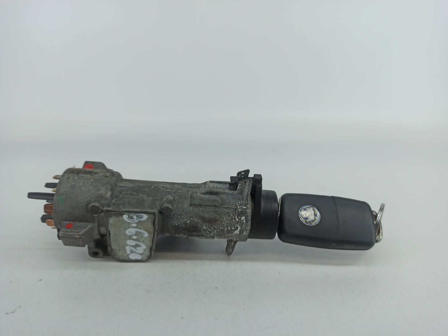 Ignition barrel VW GOLF IV (1J1) 1.6 7227097 BParts