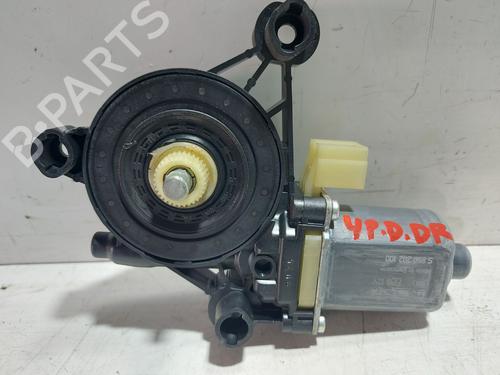 Right front window motor SEAT LEON (5F1) | BP32684235E20 - Image 2