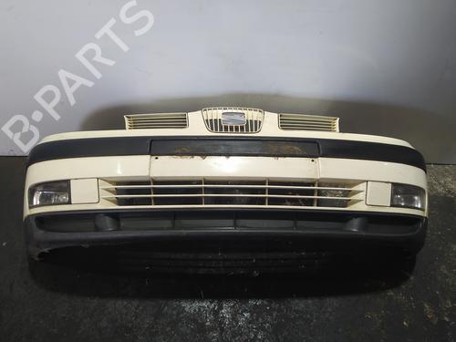 Used Front bumper SEAT CORDOBA (6K1, 6K2) [1993-2002]  22903839