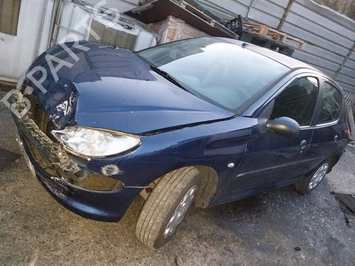 Querlenker rechts vorne PEUGEOT 206 Hatchback (2A/C) 1.4 LPG | BP30882537M13 