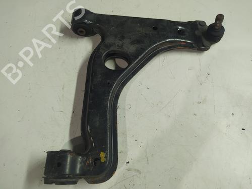 Used Right front suspension arm OPEL ASTRA H (A04) [2004-2014]  8700768