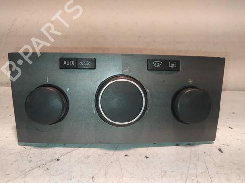 AC Styreenhet / Manøvreringsenhet OPEL ASTRA H (A04) [2004-2014]  10932694