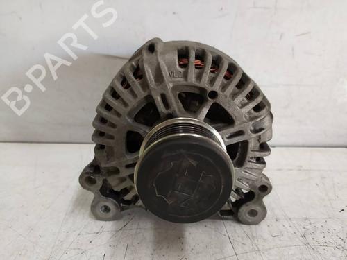 Używane Alternator Alternator 38930787 38930787
