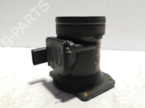 Caudalimetro VW BORA I (1J2) 1.6 (101 hp) 8704799