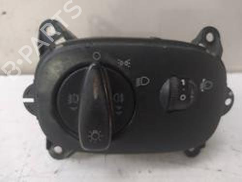 Used Headlight switch FORD TOURNEO CONNECT 1.8 TDCi (110 hp) 8714739