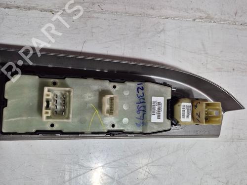 Venstre fortil elrude kontakt CHRYSLER SEBRING (JS) 2.0 CRD | BP29994221I27