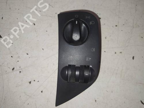 Used Headlight switch SEAT IBIZA II (6K1) [1993-2002]  10175957