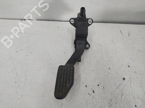 Used Pedal TOYOTA YARIS (_P13_) 1.5 (NSP131_) (112 hp) 12510661