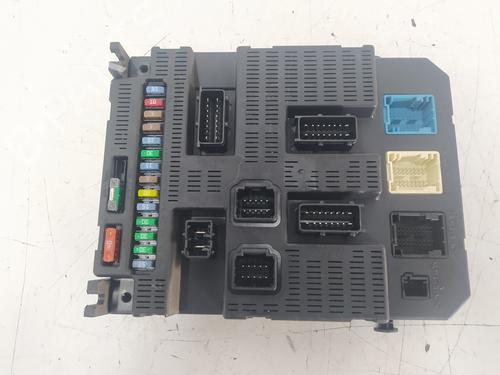 Used Fuse box CITROËN C4 I (LC_) [2004-2014]  18169704