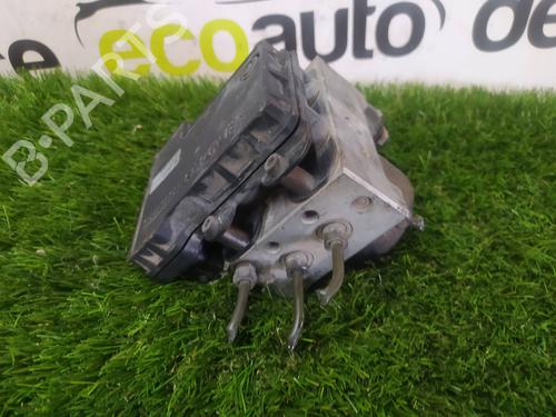 Used ABS pump SUZUKI GRAND VITARA I (FT, HT) 2.0 HDI 110 16V 4x4 (SQ420D, TD83V) (109 hp) 8702295