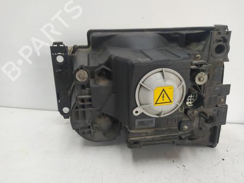 Right headlight LAND ROVER DISCOVERY III (L319) 2.7 TD 4x4 | BP19330427C29 