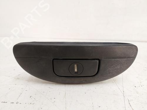 Used Tailgate handle RENAULT MEGANE Scenic (JA0/1_) 1.9 D (JA0J) (64 hp) 31215399