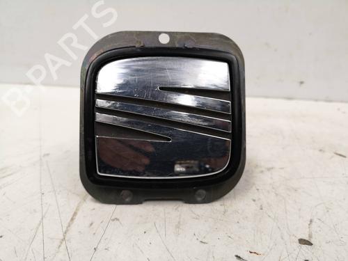 Used Tailgate handle SEAT IBIZA II (6K1) [1993-2002]  8699240
