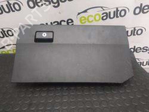 Used Glove box TOYOTA COROLLA Verso (ZER_, ZZE12_, R1_) 1.8 (ZNR11_, ZNR11R) (129 hp) 8700949