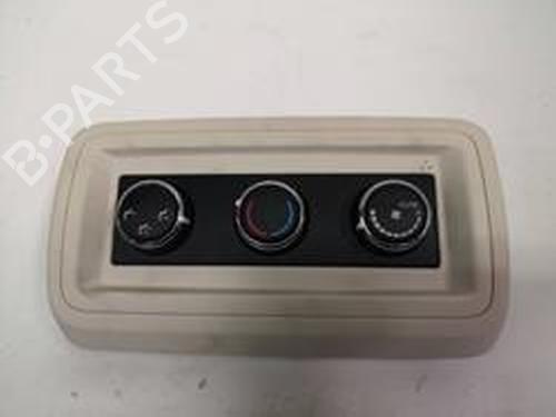 Used Climate control DODGE JOURNEY 2.0 CRD (140 hp) 9174019