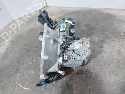 Gearbox CITROËN C3 III (SX) | BP30437212M3