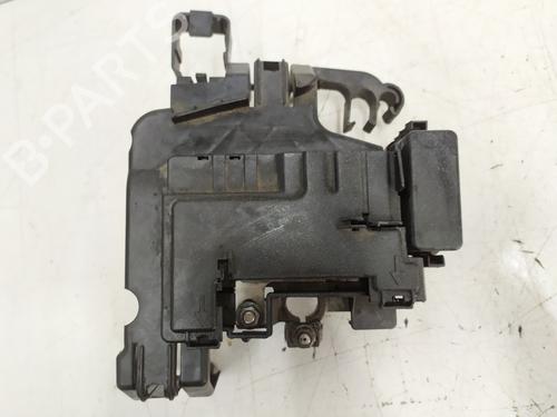 fuse-box-seat-ibiza-iv-6j5-6p1-2008-2009-2010-2011-2012-2013-2014-2015-2016-2017-31946914 main image