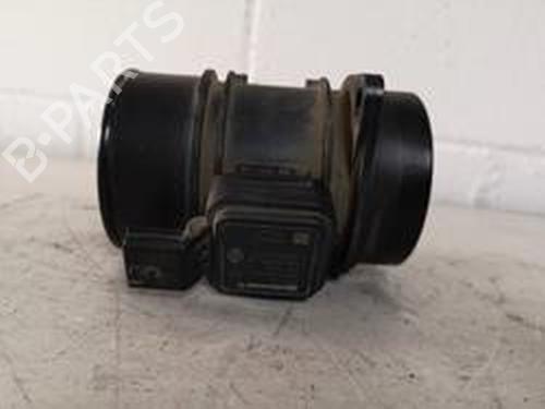 Used Mass air flow sensor RENAULT MEGANE III Grandtour (KZ0/1) [2008-2016]  8700745