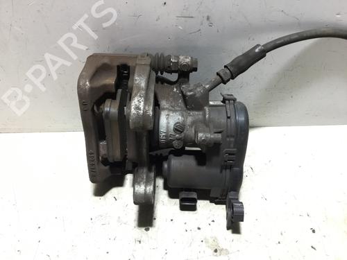 Left rear brake caliper MERCEDES-BENZ GLA-CLASS (X156) GLA 220 d 4-matic (156.905) | BP28479041M107