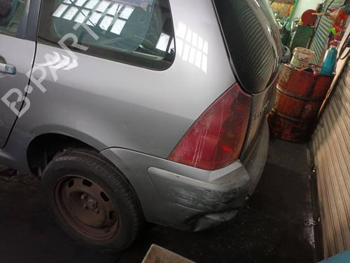 Fuse box PEUGEOT 307 Break (3E) 1.6 HDi 110 | BP22567236E1 