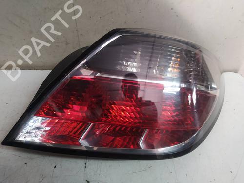 Høyre baklys OPEL ASTRA H (A04) 1.4 (L48) (90 hp) 10009121