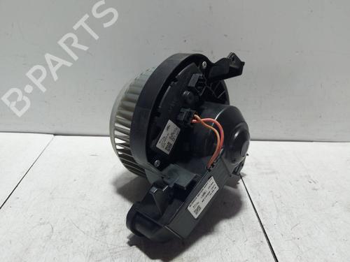 Used Heater blower motor Heater blower motor JAGUAR XE (X760) 2.0 D (180 hp) 40515197 40515197