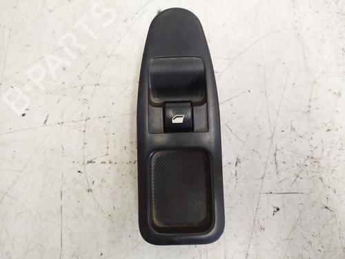 Used Right front window switch Right front window switch PEUGEOT EXPERT Van (VF3A_, VF3U_, VF3X_) 1.6 HDi 90 8V (90 hp) 33464744 33464744