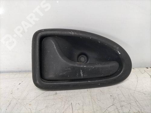 Used Rear left interior door handle Rear left interior door handle NISSAN PRIMASTAR Van (X83) 2.0 dCi 115 (114 hp) 11095820 11095820