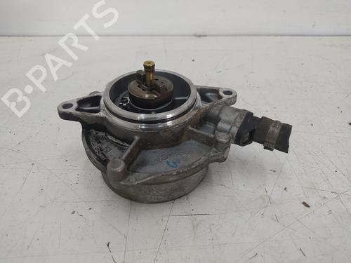 Used Vacuum pump AUDI A6 C6 (4F2) [2004-2011]  25896299