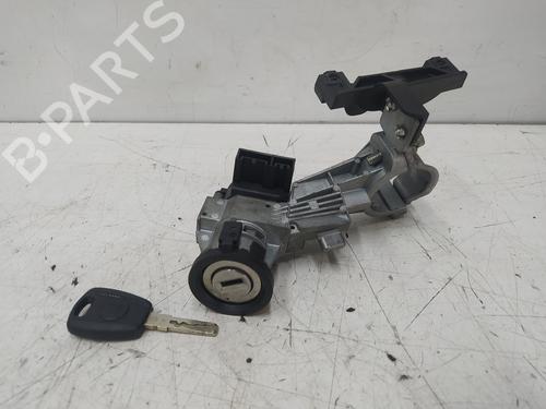 Clé de contact FIAT GRANDE PUNTO (199_) 1.3 D Multijet (199.AXD11, 199.AXD1A, 199.AXD1B,... (90 hp) 23021088